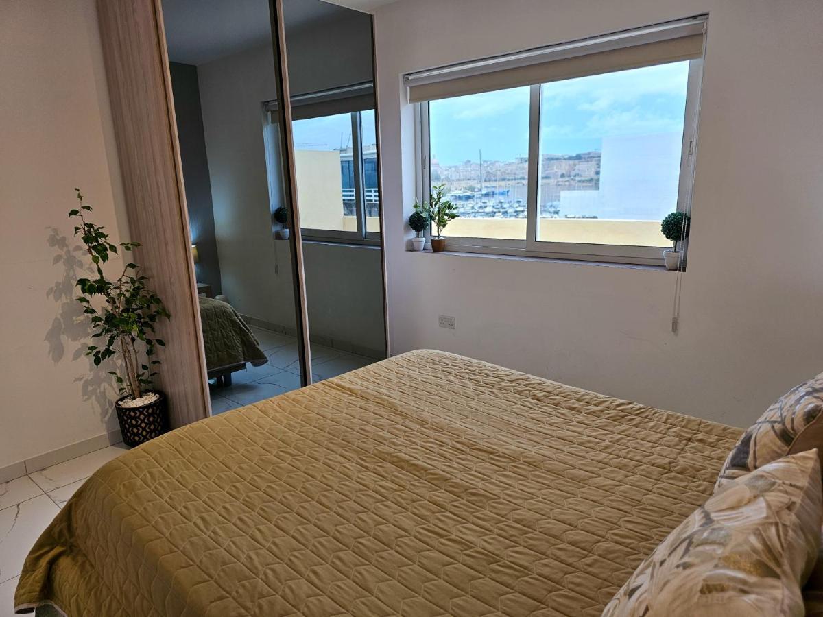 Mive Luxury Sea View Penthouse Apartman Gżira Kültér fotó