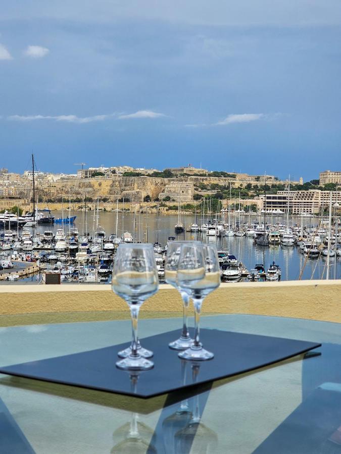 Mive Luxury Sea View Penthouse Apartman Gżira Kültér fotó