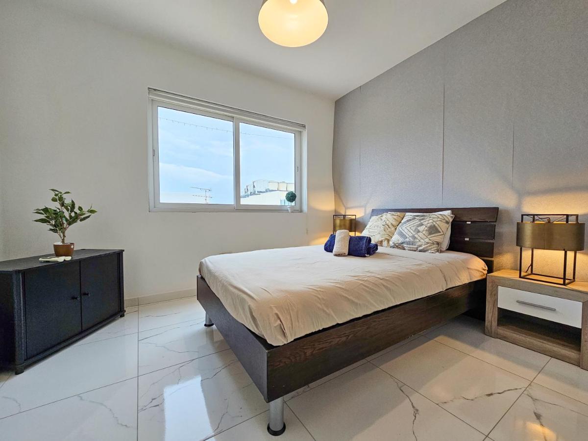 Mive Luxury Sea View Penthouse Apartman Gżira Kültér fotó